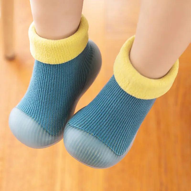 Super Warm Socks Shoes for Kids - Sydney picks